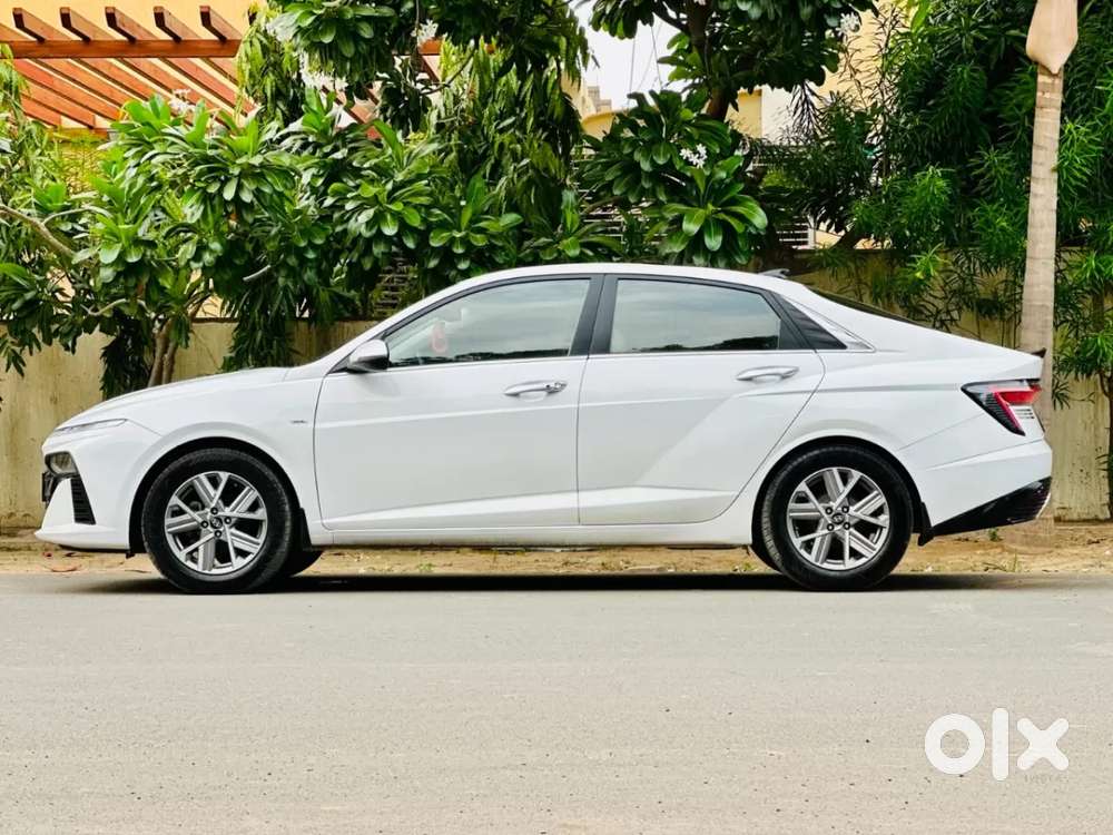 Hyundai Verna 1.5 Sx (o) Vtvt, 2024, Petrol