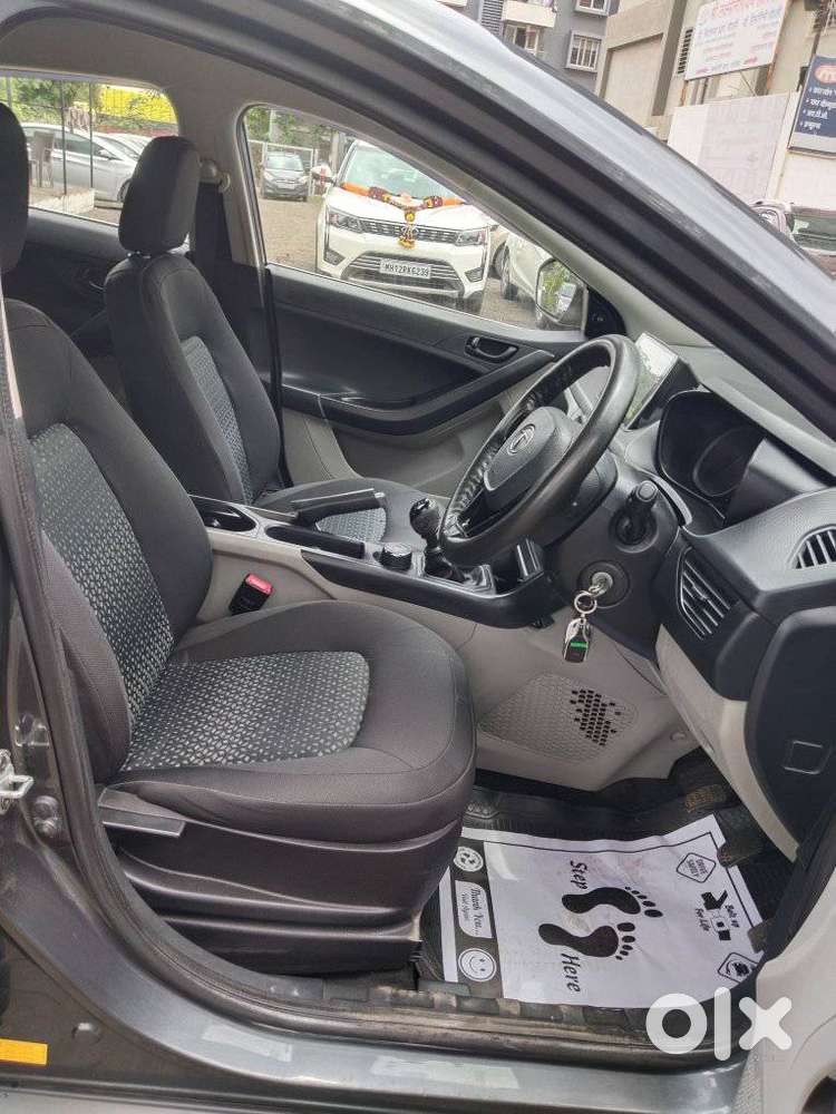 Tata Nexon 1.2 Revotron Xe, 2019, Petrol
