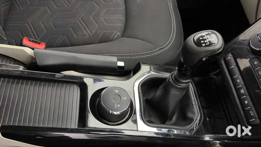 Tata Nexon 1.2 Revotron Xz Plus Premium, 2021, Petrol