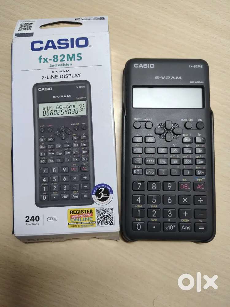 Scientific calculator (fx-82MS)