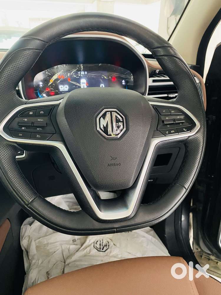 Mg Hector Plus Sharp Pro 1.5 Turbo Petrol Cvt 6 Str, 2024, Petrol