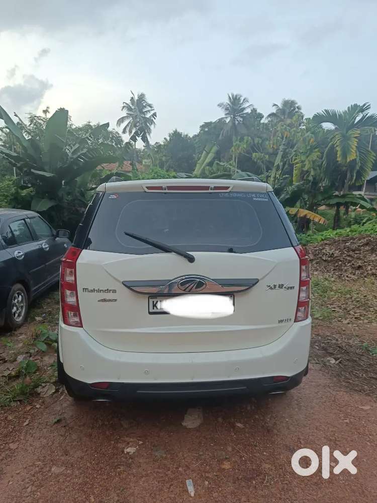 Mahindra Xuv500 2.2 W10 2015