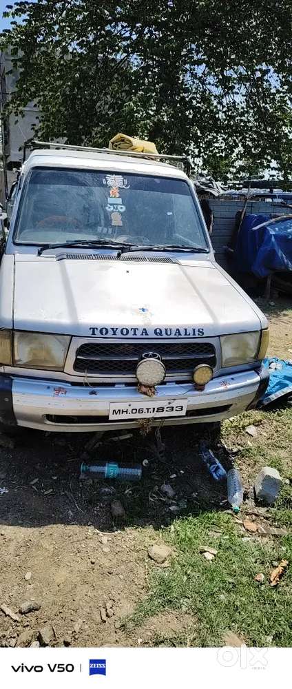 Toyota Qualis 2002