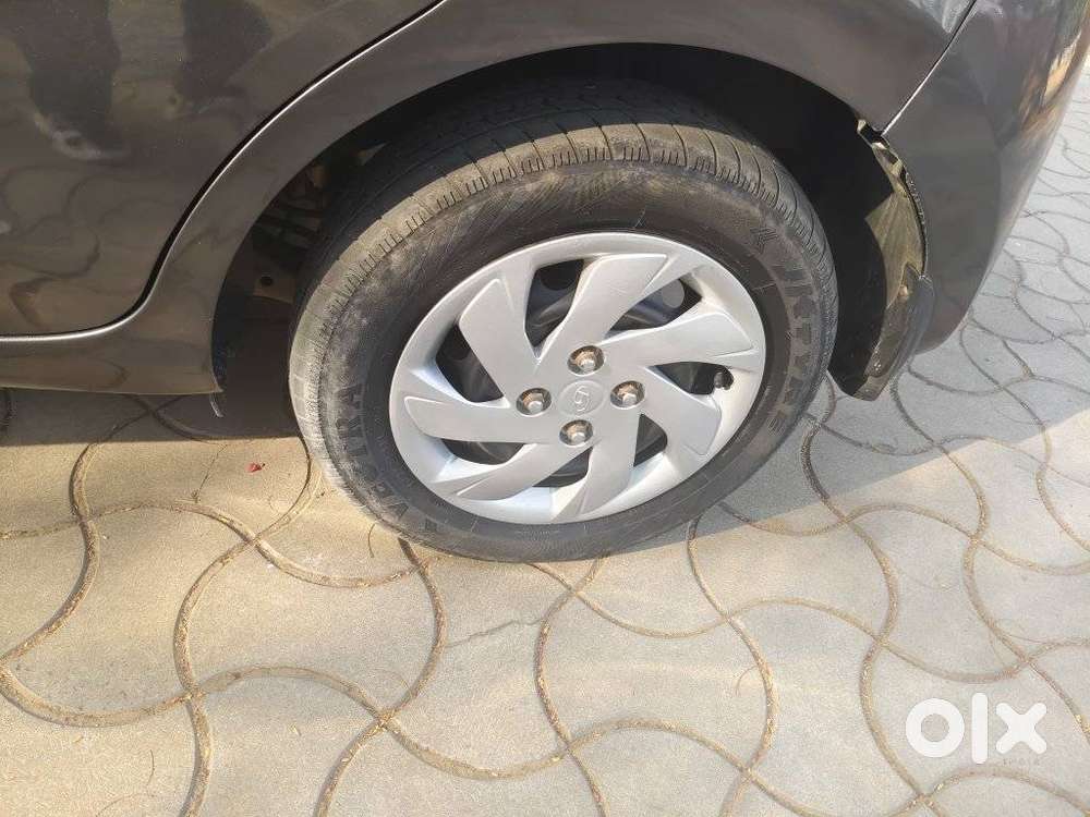 Hyundai Santro Asta, 2018, Petrol