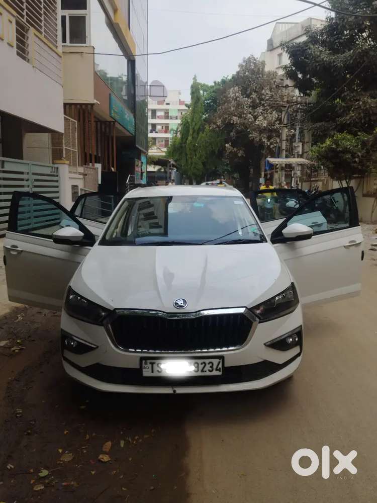 Skoda Slavia 2022 Petrol 35140 Km Driven.. Full Showroom Track