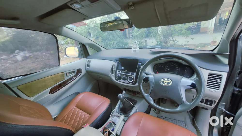 Toyota Innova 2012 Diesel 265000 Km Driven
