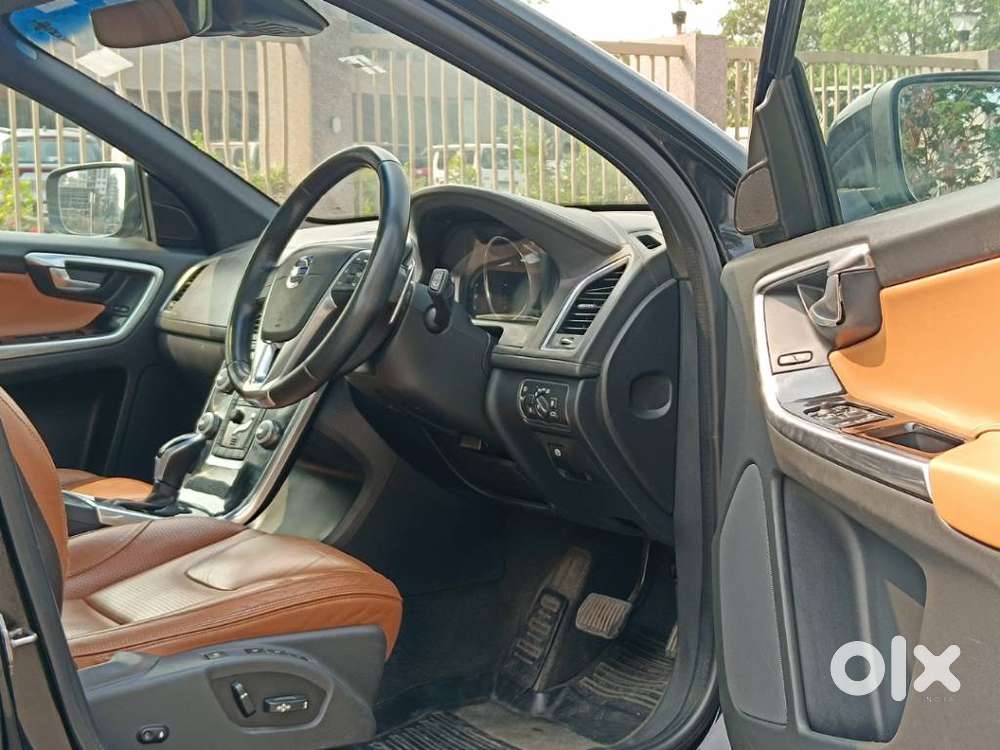 Volvo Xc60 D5 Awd Automatic, 2017, Diesel