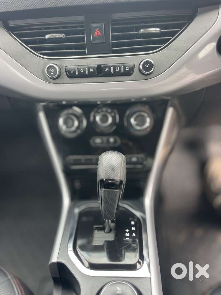 Tata Nexon 1.2 Revotron Xma Amt, 2021, Petrol