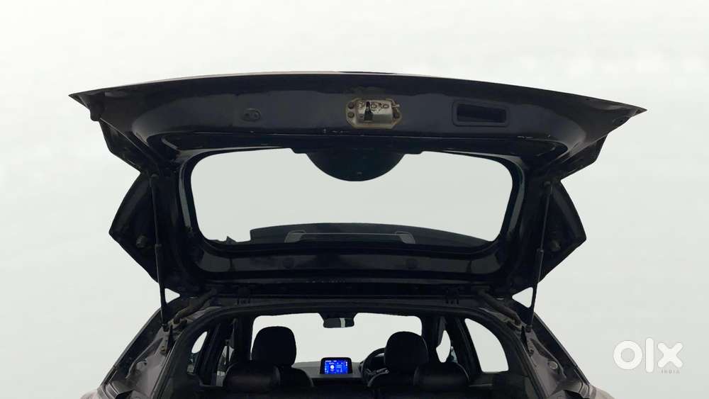 Tata Nexon 1.2 Revotron Xz Plus, 2022, Petrol