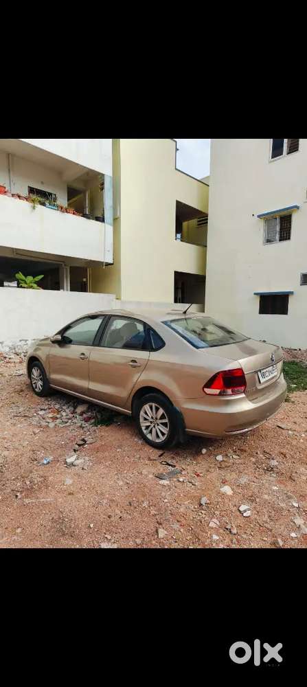Volkswagen Vento Highline 2015 Petrol Manual