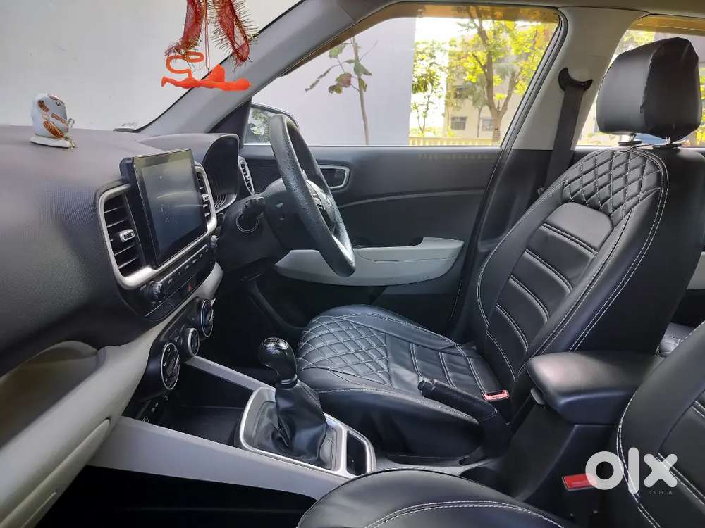 Hyundai Venue 2022 Cng & Hybrids 72000 Km Driven