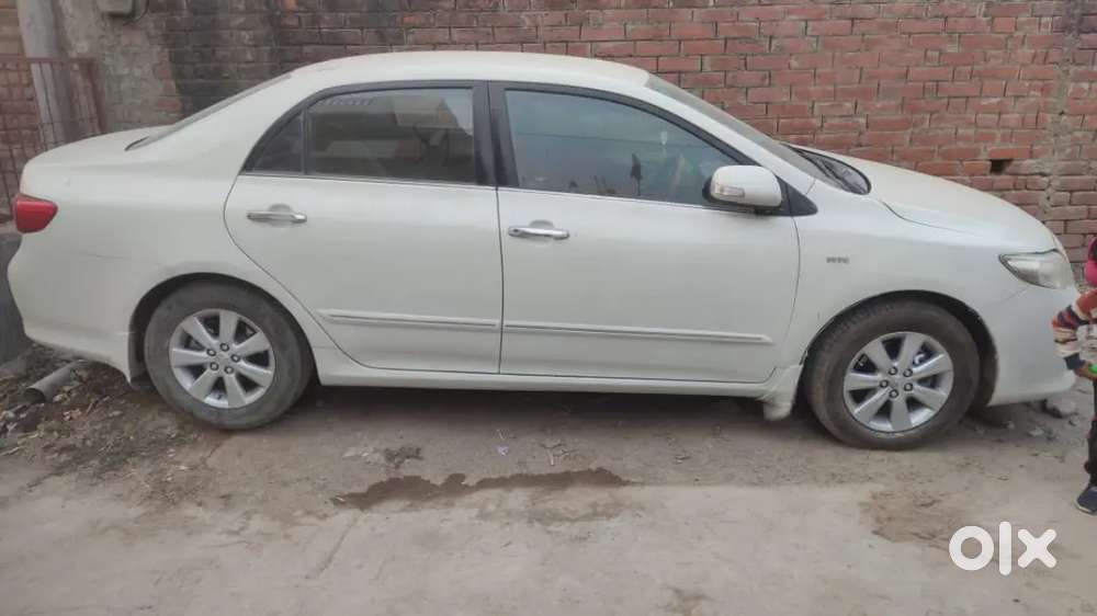 2011 Toyota Corolla Altis
