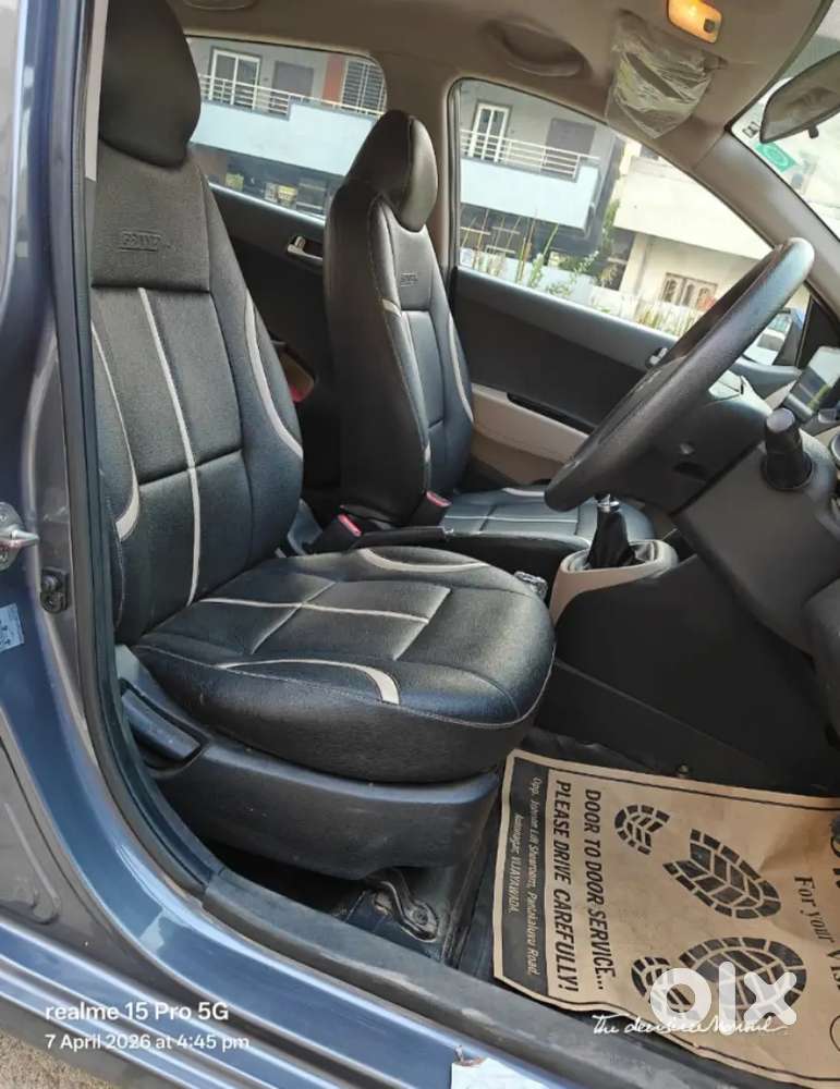 Hyundai Grand I10 2014 Petrol 25500 Km Driven