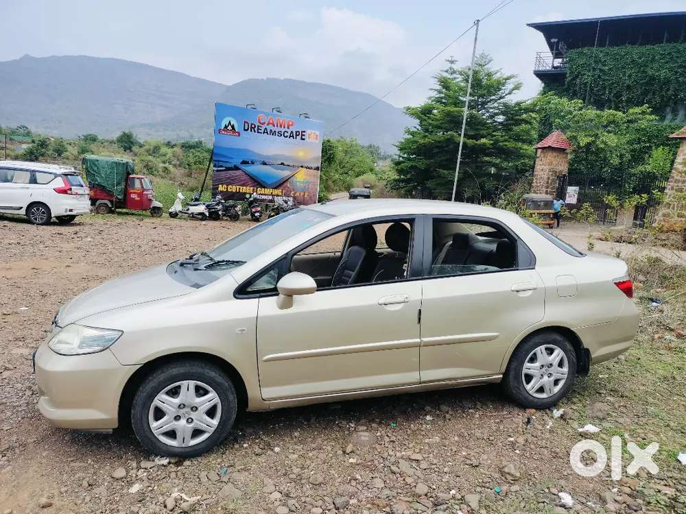Honda City Zx 2006 Cng & Hybrids Good Condition