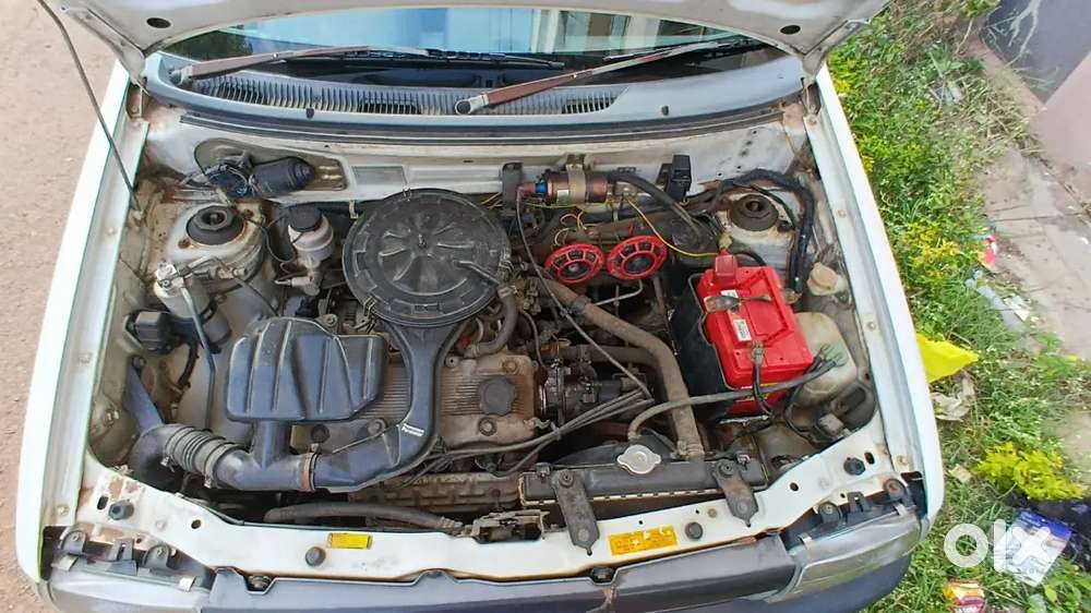Good Condition White Colour Maruti Zen With Ac