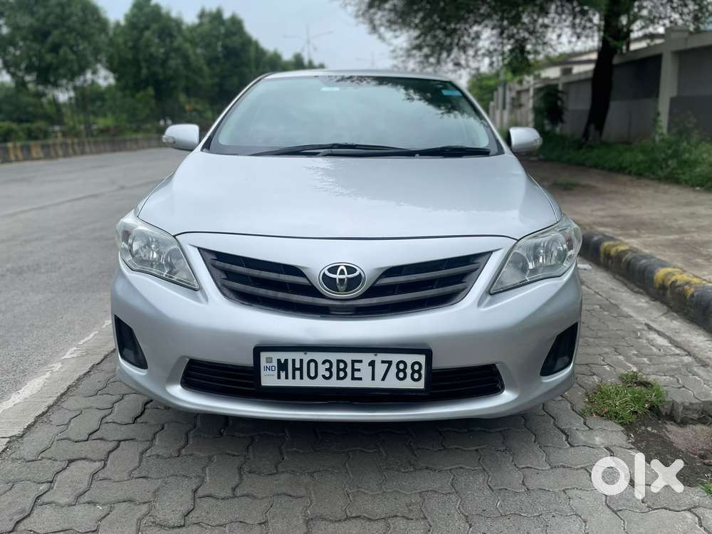 Toyota Corolla Altis 1.8 J, 2011, Petrol