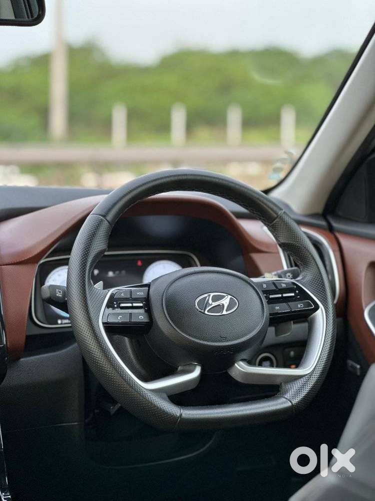 Hyundai Alcazar 1.5 Signature (o) Diesel At 6 Str Dual Tone, 2022, D..