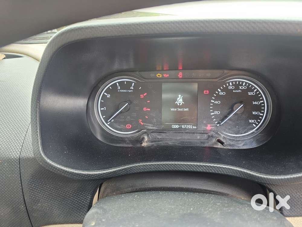 Mahindra Bolero Neo N8, 2023, Diesel