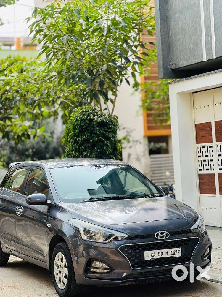 Hyundai I20 Petrol Cvt Magna Executive, 2019, Petrol