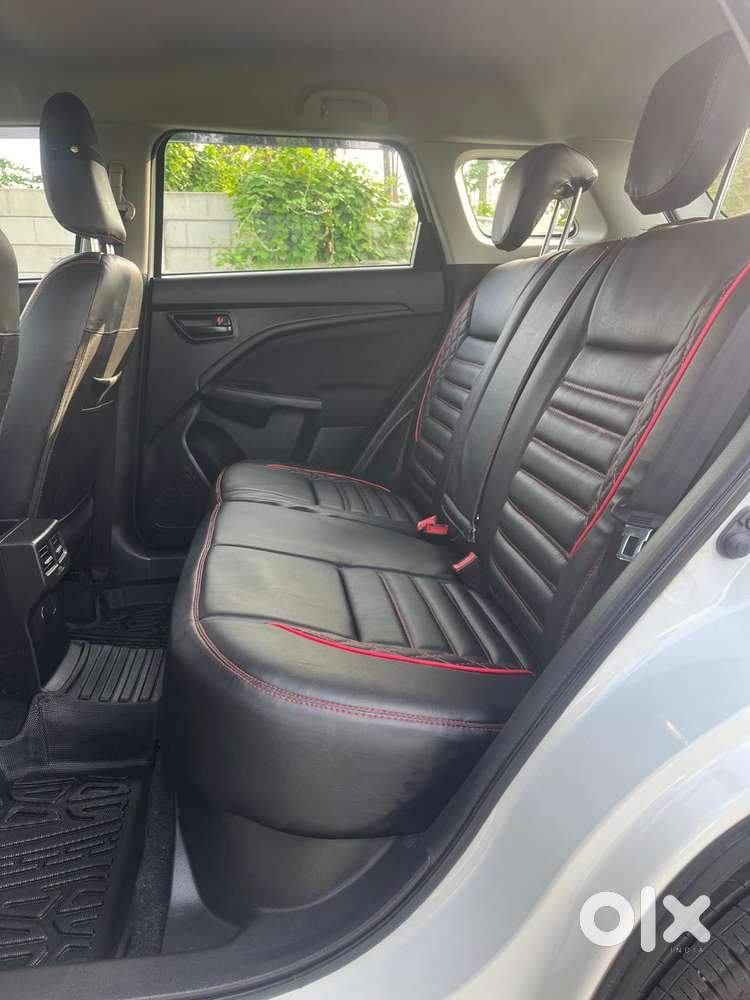 Maruti Suzuki Brezza 1.5 Vxi At Smart Hybrid, 2025, Petrol