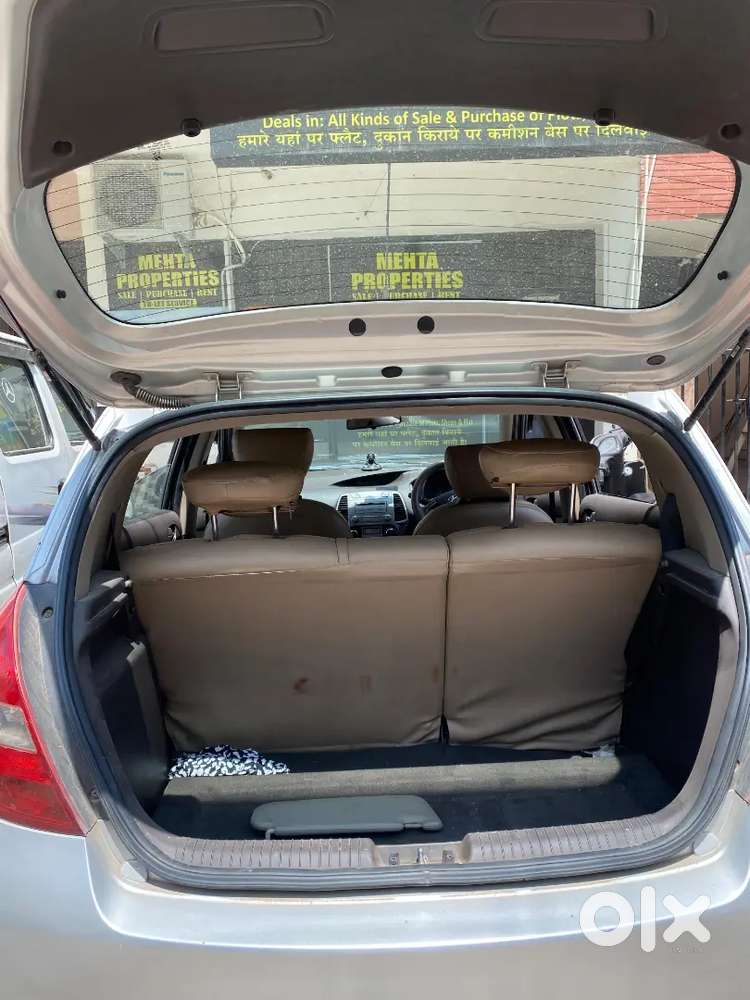 Hyundai I20 2010 Petrol Well Maintained