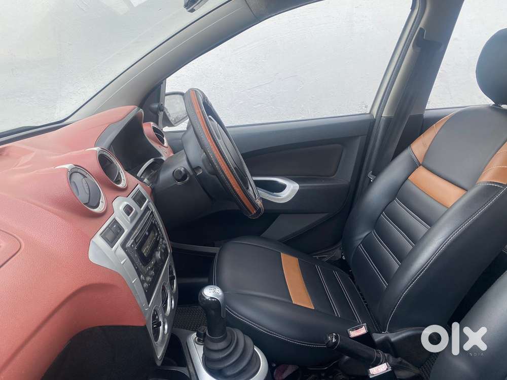 Ford Figo Petrol 2011