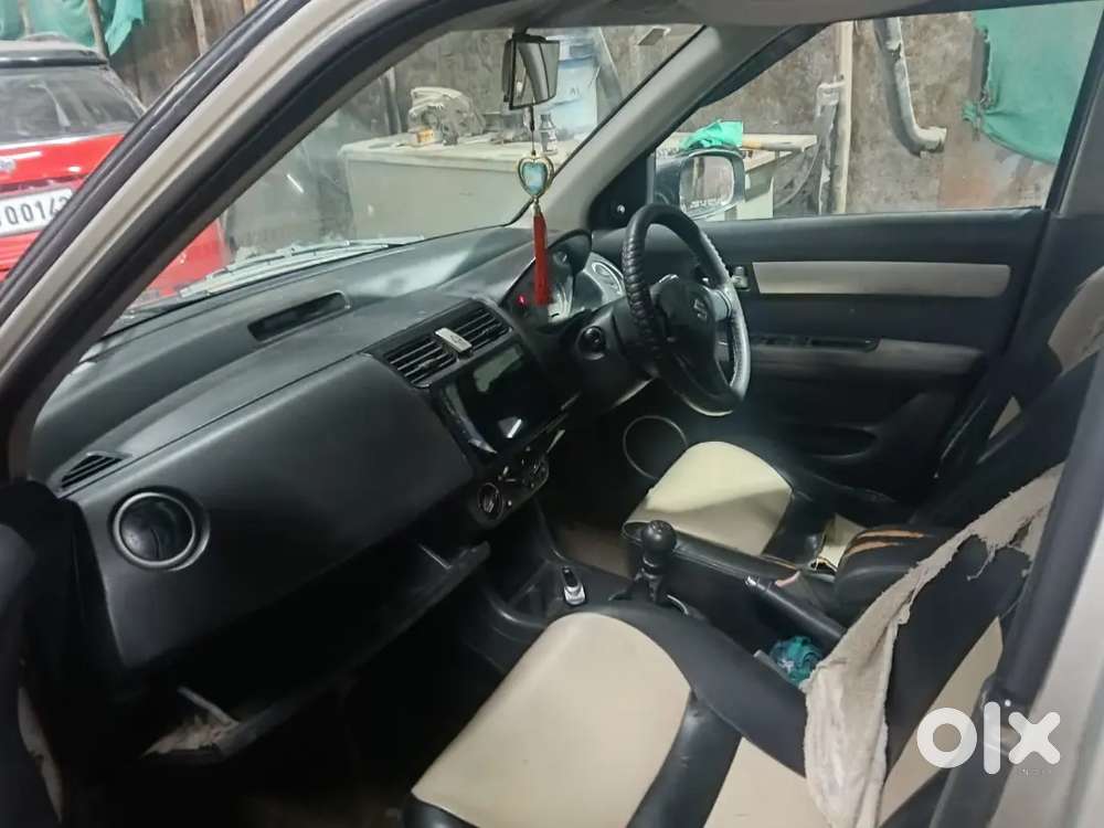 Maruti Suzuki Dzire 2010 Diesel 100000 Km Drive Full Condition