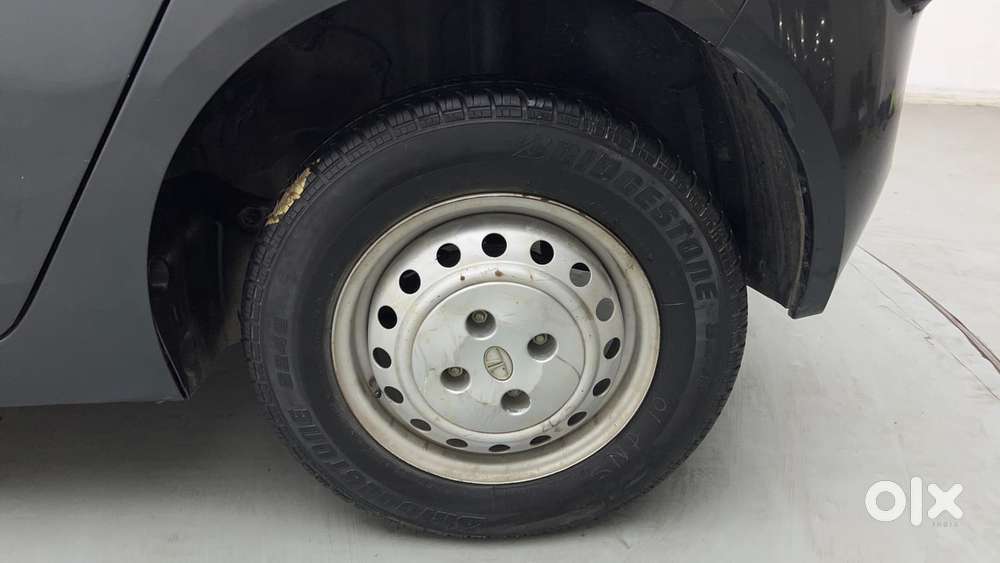 Tata Altroz 1.2 Xm, 2020, Petrol