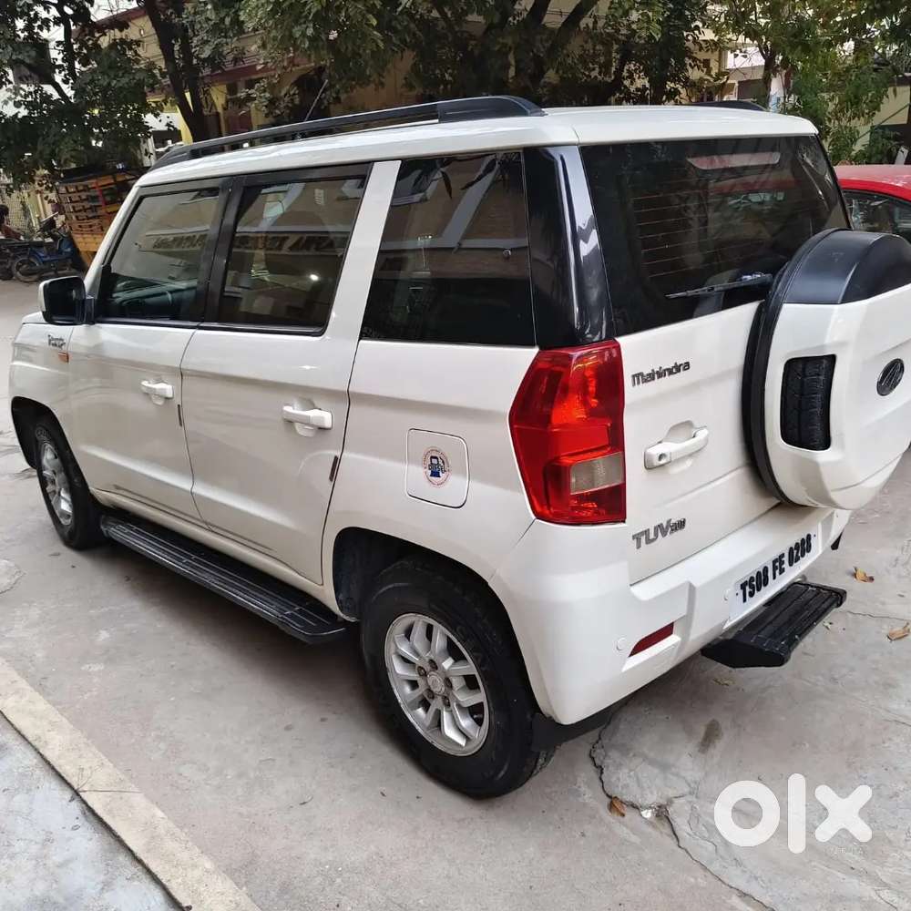 Mahindra Tuv 300 2015 Diesel 140000 Km Driven