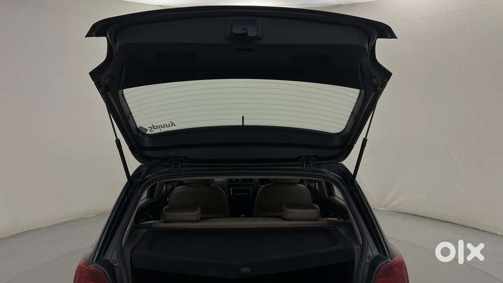 Volkswagen Polo 2009-2013 Petrol Comfortline 1.2l, 2017, Petrol