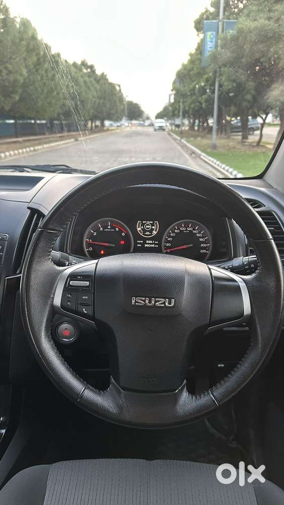Isuzu V-cross, 2022, Diesel