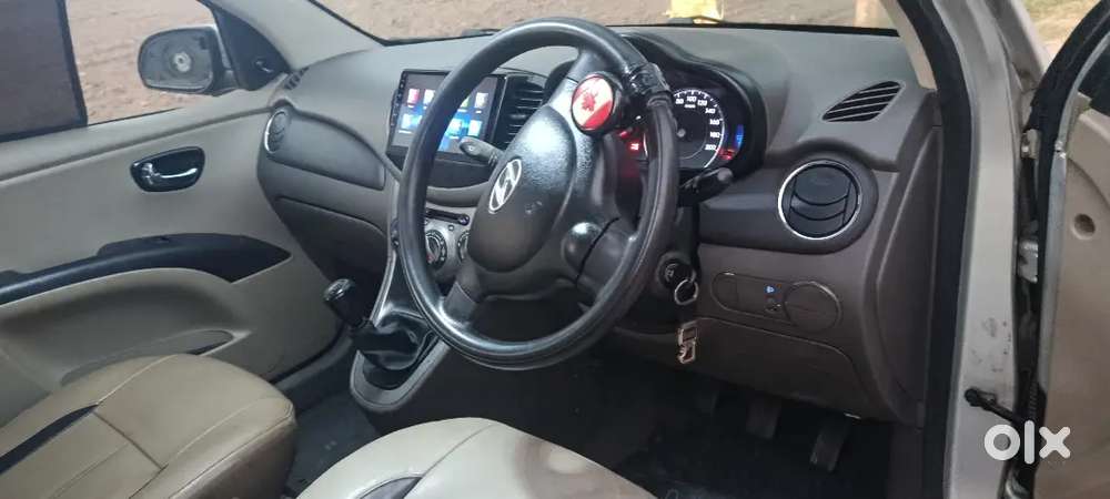 Hyundai I10 2011 Petrol 90000 Km Driven