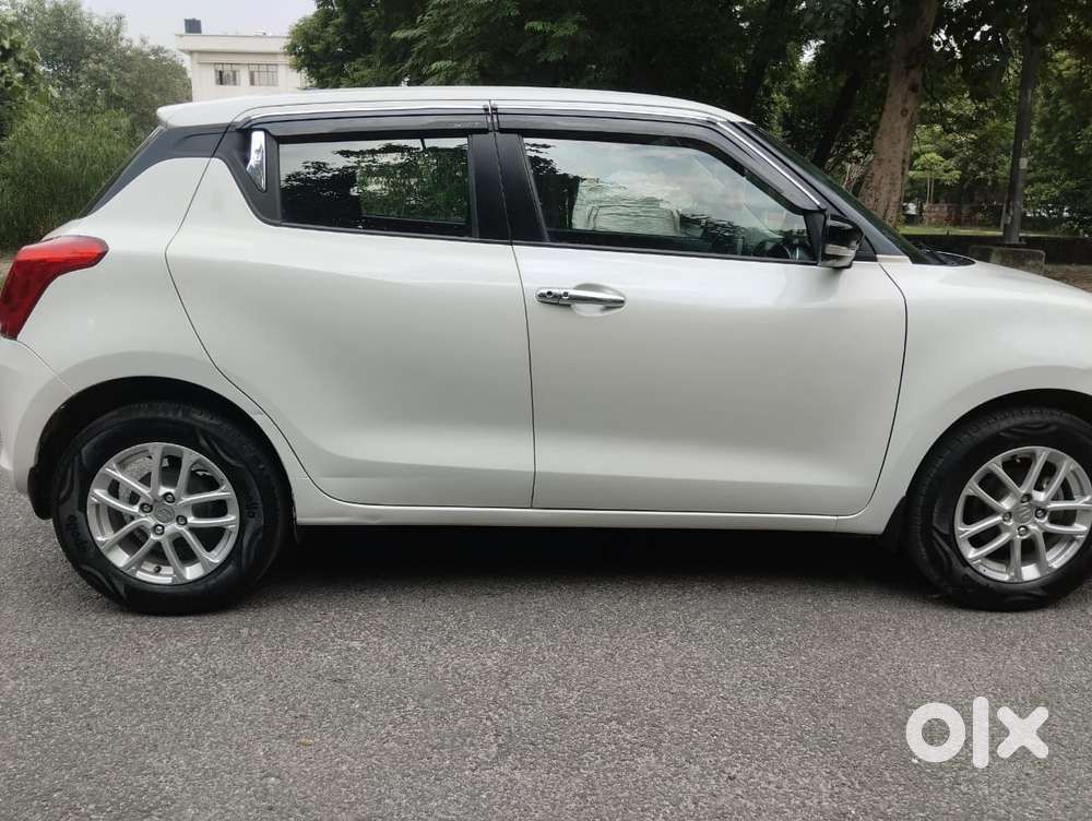 Maruti Suzuki Swift Zxi Plus, 2022, Petrol