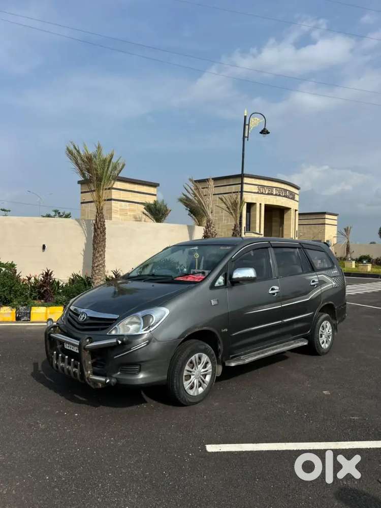 Toyota Innova Diesel 2009 Km Driven