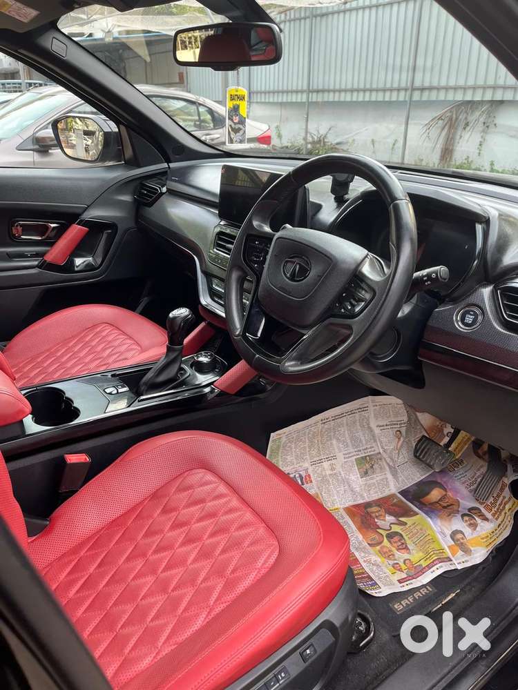 Tata Safari 2.0 Kryotec Xza Plus (o) Red Dark Edition, 2023, Diesel
