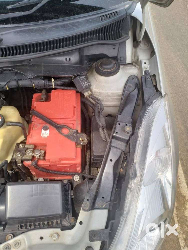 Maruti Suzuki Swift Dzire Vdi Bsiv, 2013, Diesel