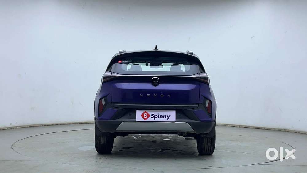 Tata Nexon Fearless Plus S Purple 1.2 Revotron Petrol 7dca Dual Tone..