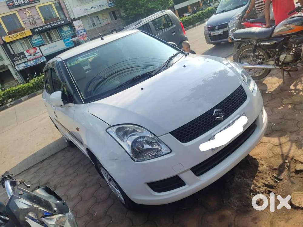 Maruti Suzuki Swift Dzire Vdi, 2017, Diesel