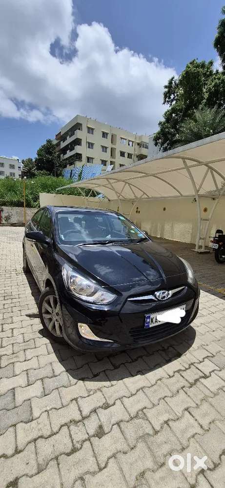 Well Maintained Hyundai Automatic Cng  Low Driven  Showroom Serviced