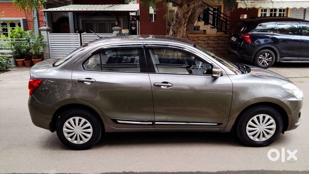 Maruti Suzuki Swift Dzire 1.3 Vxi, 2017, Petrol