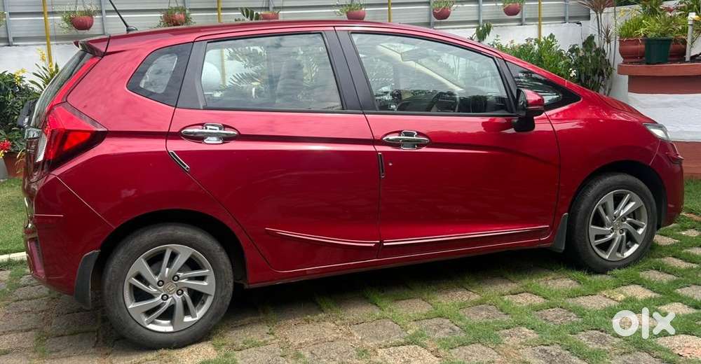 Honda Jazz 2018 Petrol Well Maintained