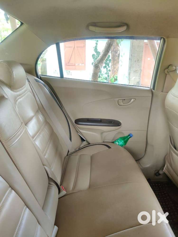 Honda Amez 2014 . Famaily Car Good And Well Conditon