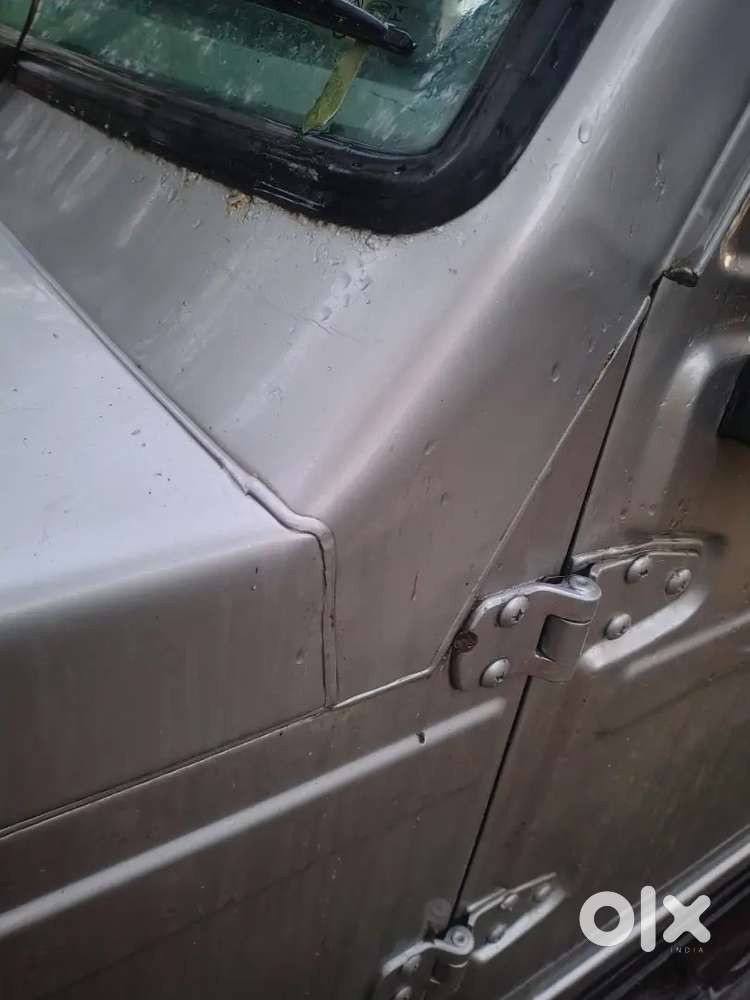 Mahindra Bolero 214