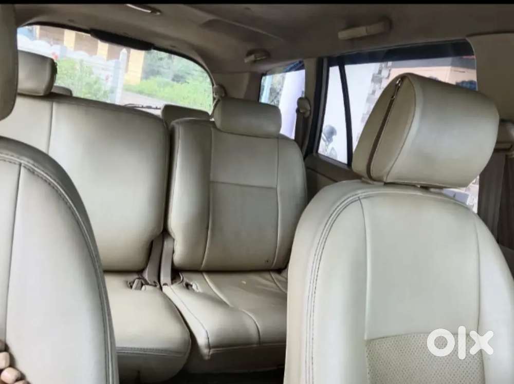 Toyota Innova 2008 Diesel 225000 Km Drive