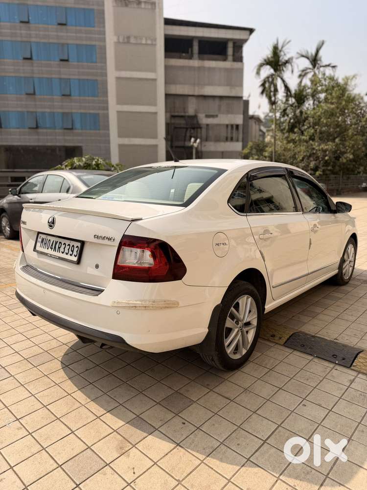 Skoda Rapid 1.0 Style At, 2021, Petrol