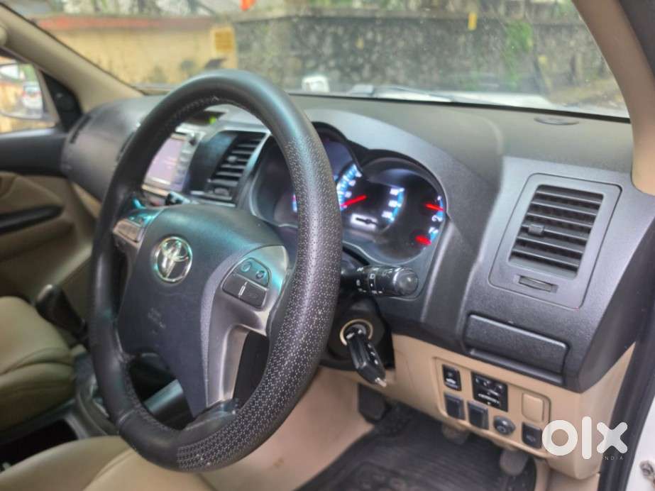 Toyota Fortuner 3.0 4x2 Mt, 2015, Diesel