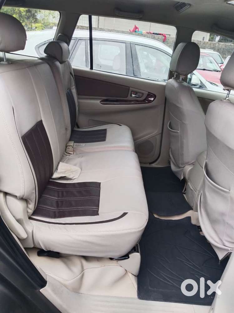 Toyota Innova 2.5 V 7 Str, 2014, Diesel