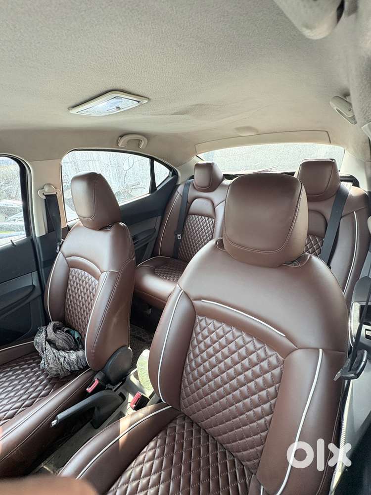 Tata Tigor Petrol 2018