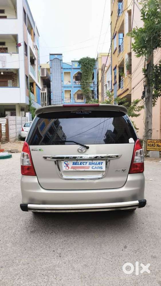 Toyota Innova 2.5 V 7 Str, 2013, Diesel