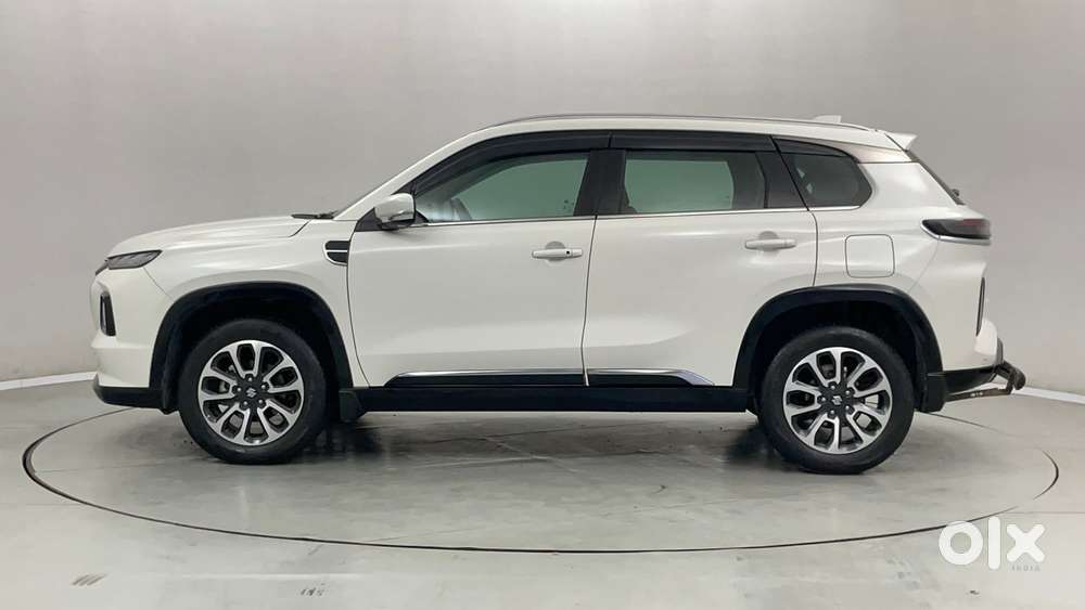 Maruti Suzuki Grand Vitara 1.5 Zeta Plus Intelligent Hybrid Ecvt, 20..